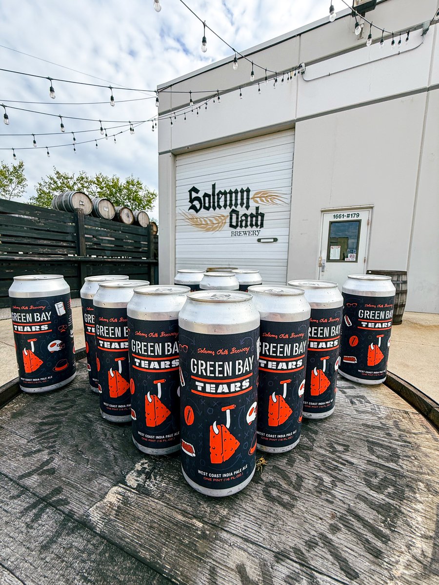 therealbillyz's tweet photo. Big first day yesterday.  Cans available at both @solemnoathbeer locations.  Logan Sq and Naperville https://t.co/CcseFYxg7J
