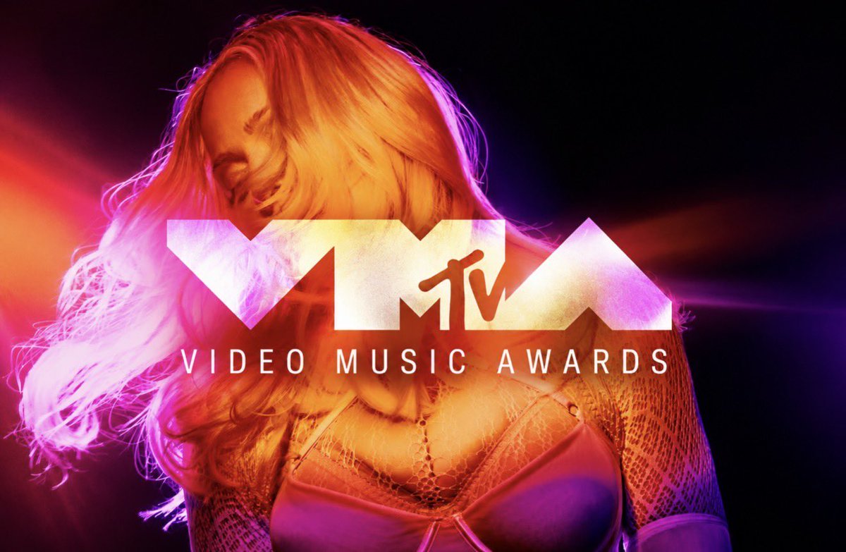 SiteMadonnaBR's tweet photo. MEU DEUS! MTV acaba de anunciar que hoje os votos do #VMAs são em DOBRO O DIA INTEIRO!

Vote Madonna!

https://t.co/DHnJh4Kp6Q https://t.co/DCyMn23LGj