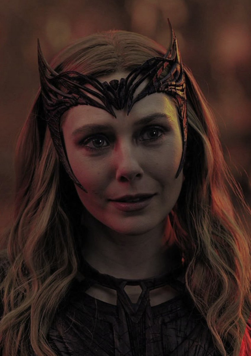 NMolovan's tweet photo. What the movie gave us vs What we needed
.
I love her red hair it's beautiful and accurate to 70s-80s era but brunette is just unstoppable on wanda come on like https://t.co/z1SBCGOfrh