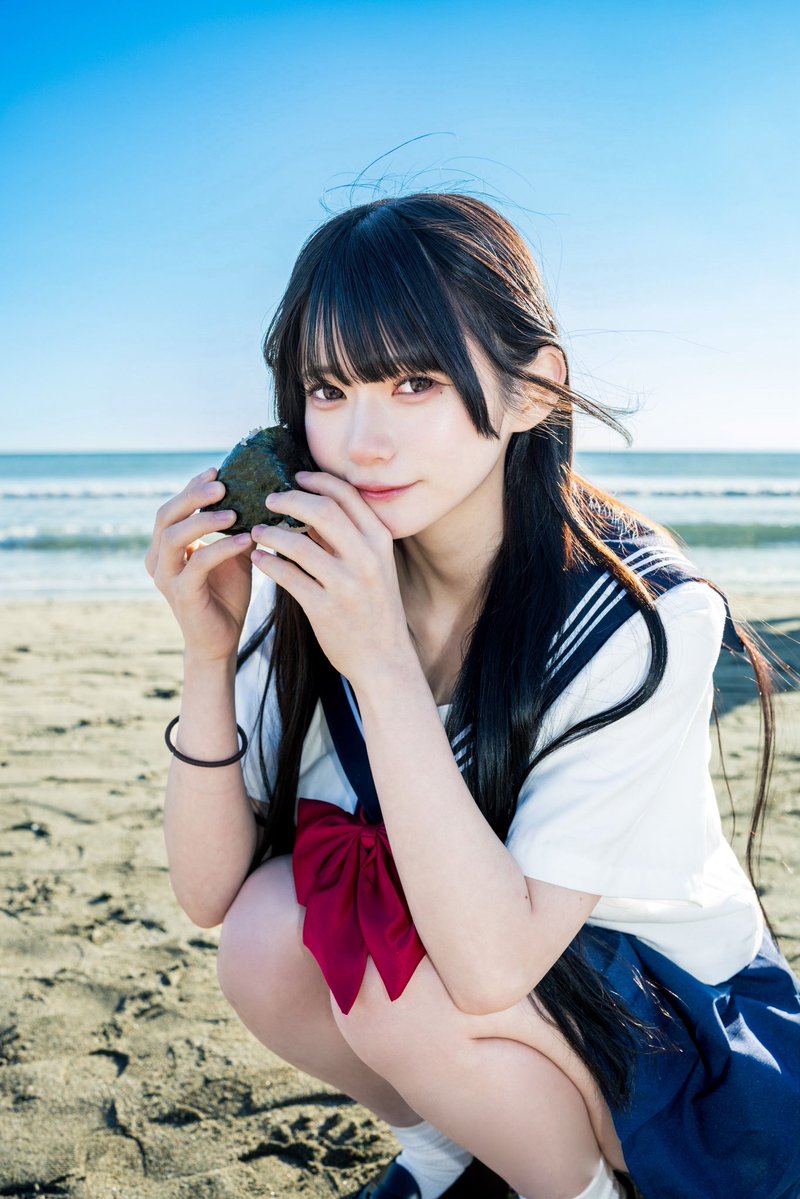 myojou_shino's tweet photo. 黒髪の女子高生 https://t.co/7uclJAx8BQ