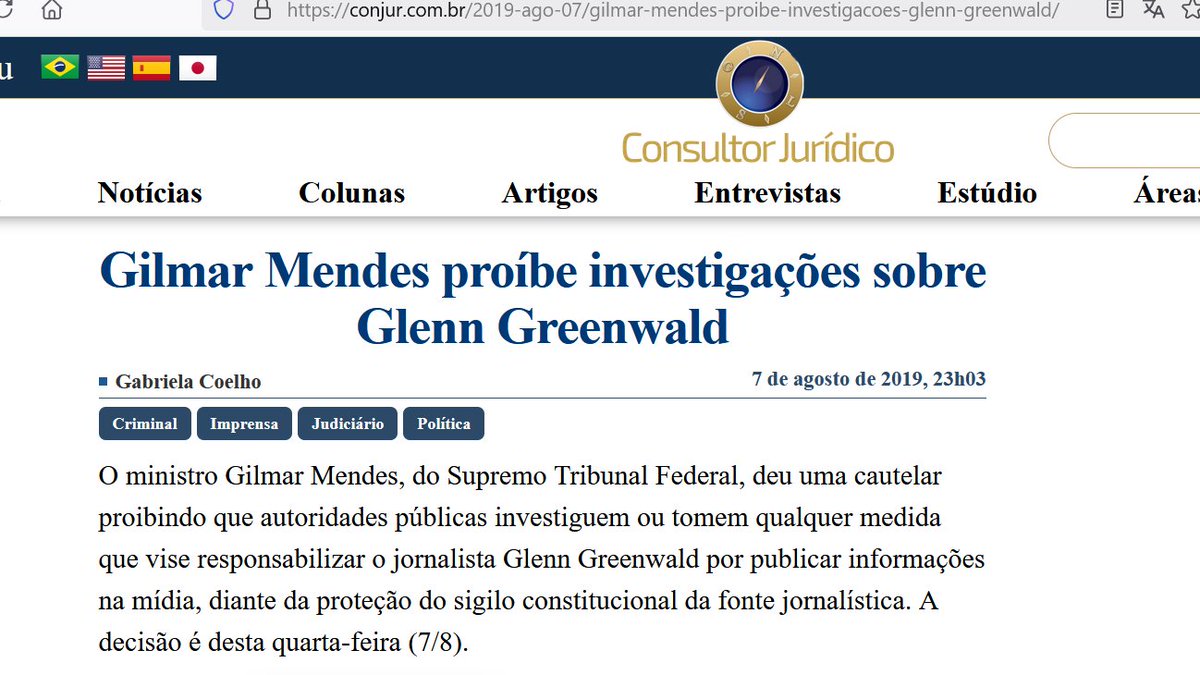 schmittpaula's tweet photo. Greenwald realmente é MUITO anti-sistema, né não?
Que coragem! 
Só tinha a proteção do decano do STF... 😜 https://t.co/CXbboLqTPV
