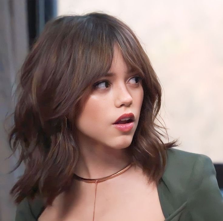 wezjnr_'s tweet photo. She looks really good with a wolf cut https://t.co/3gtddGvBlE
