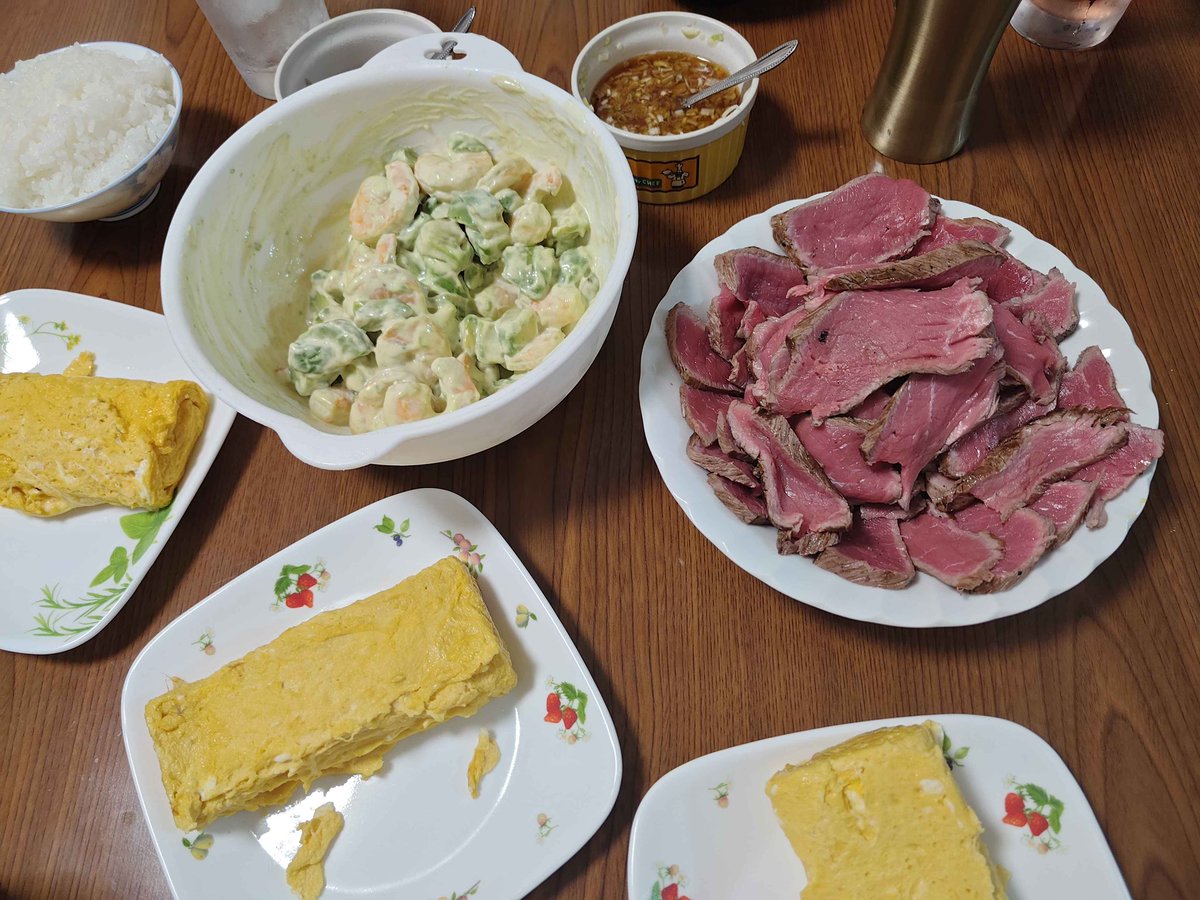 Sayuu_uta's tweet photo. オフ会の飯 https://t.co/Xd0l2HyMND
