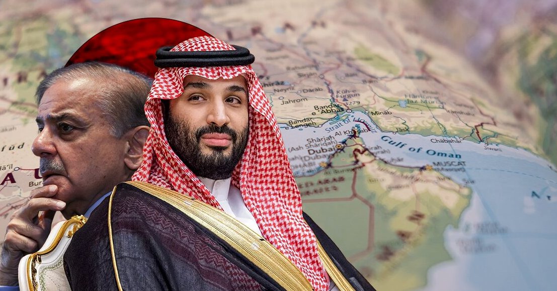 _Abdlkr_Alyas2's tweet photo. صاحبنا #محمد_بن_سلمان قال بيسوي حلف استراتيجي جديد مع #تركيا و #باكستان وبيعلم العالم أصول السياسة 😂😅

المشكلة إنه صدق نفسه ولما حميت المعركة في الميدان وطلب منهم ينزلوا بالعتاد والرجال عشان يغطوا فشله وخيبته حطوا له خط أحمر وصدموه بالحقيقة "معنا لك الدعم المعنوي والتحايا العطرة"
الباكستانيين والأتراك مش مجانين يرموا أنفسهم في المستنقع اليمني عشان عيون آل سعود
الباكستانيين تحديداً قالوها له على بلاطة: التزاماتنا العسكرية تشمل النزاعات الجديدة فقط، أما هذه الورطة اللي شغلتها بنفسك مالنا فيها شغل
تخيلوا حجم المهزلة مليارات طارت، واجتماعات وصور وفخامة، وفي الأخير راجع للرياض ماسك كرت تضامن معنوي ههههه فعلياً لا لقي من يحارب عنه ولا عرف يحارب بنفسه

#السعودية