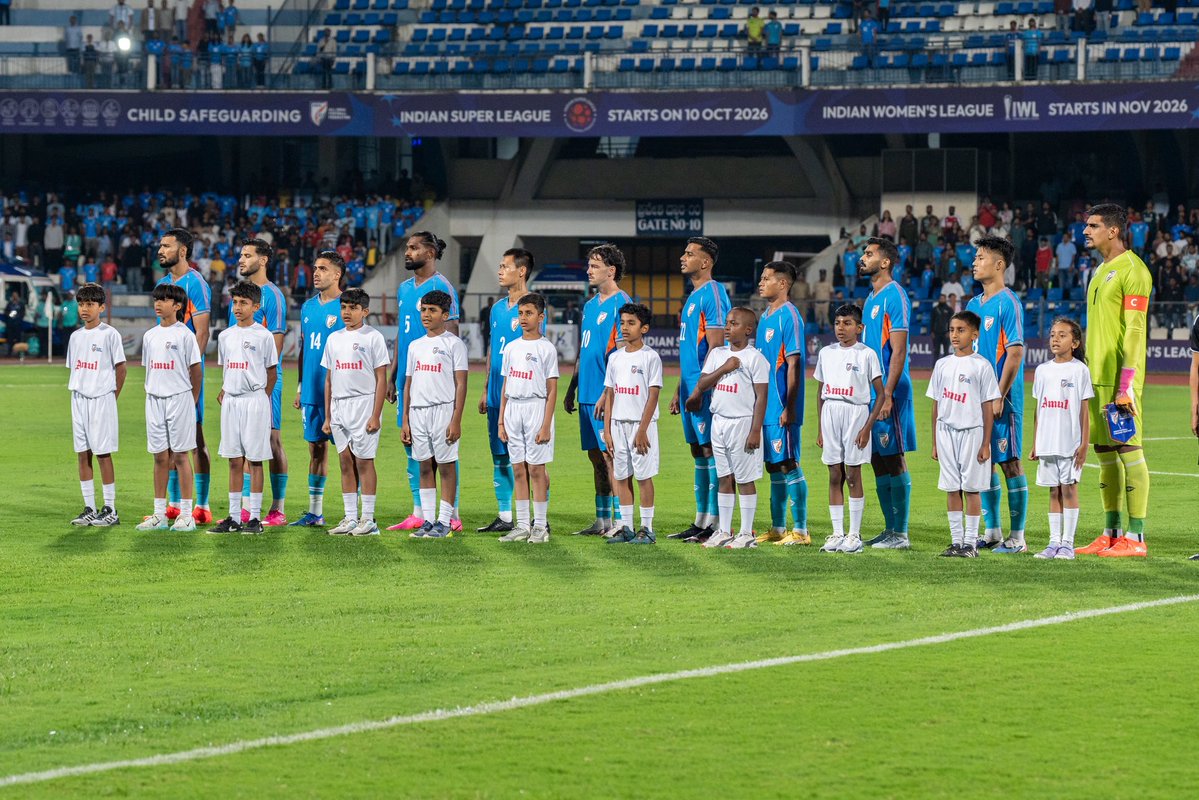 IndianFootball's tweet photo. United for India. 💙

#INDPAN #BlueTigers #IndianFootball https://t.co/yI2KO4y2LY