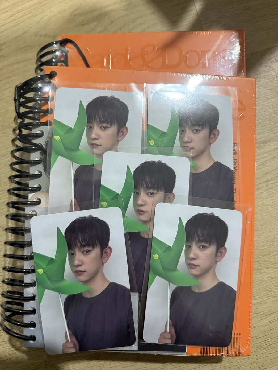Gypsophiilas's tweet photo. บั้มจินยองไม่แกะ+การ์ดพิเศษแฟนไซน์ไต้หวัน
ราคา 250 ส่งฟรี

สนใจเดมค่ะ

#ตลาดนัดอากาเซ่ https://t.co/YoNKfPgW8i
