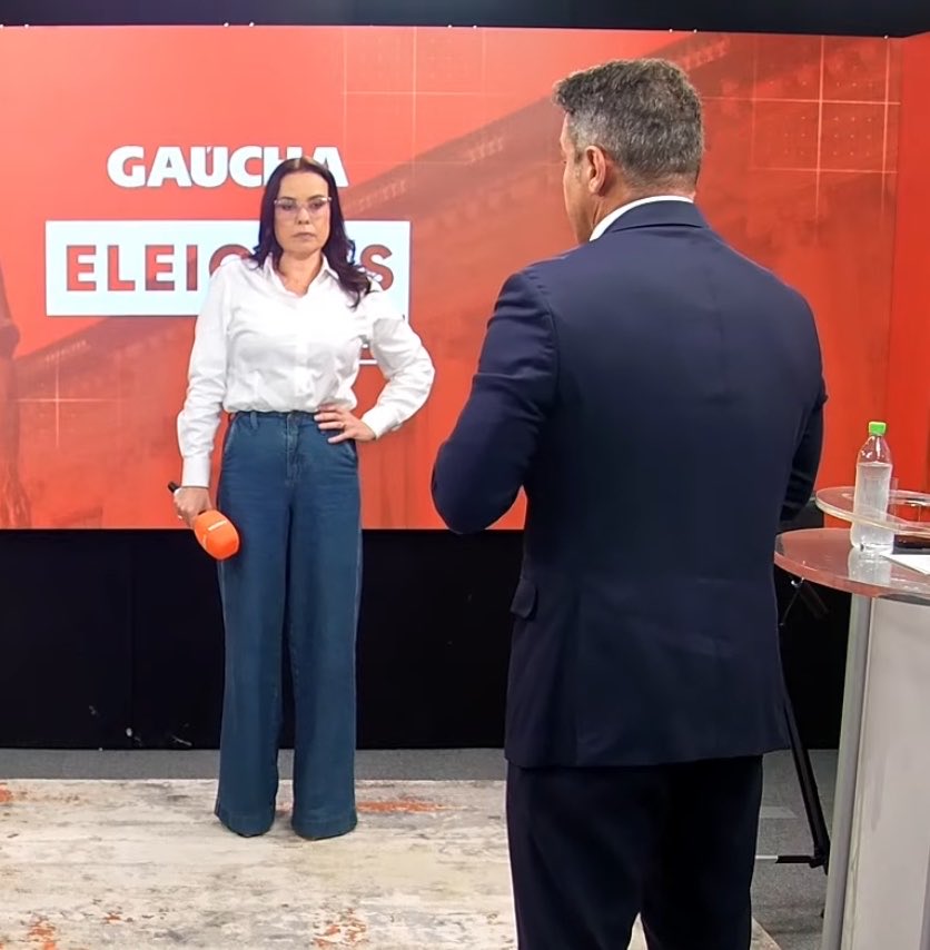 grrgorie's tweet photo. ela já não aguenta mais o zucco né kkkkk https://t.co/AFrBQhJ5Jr