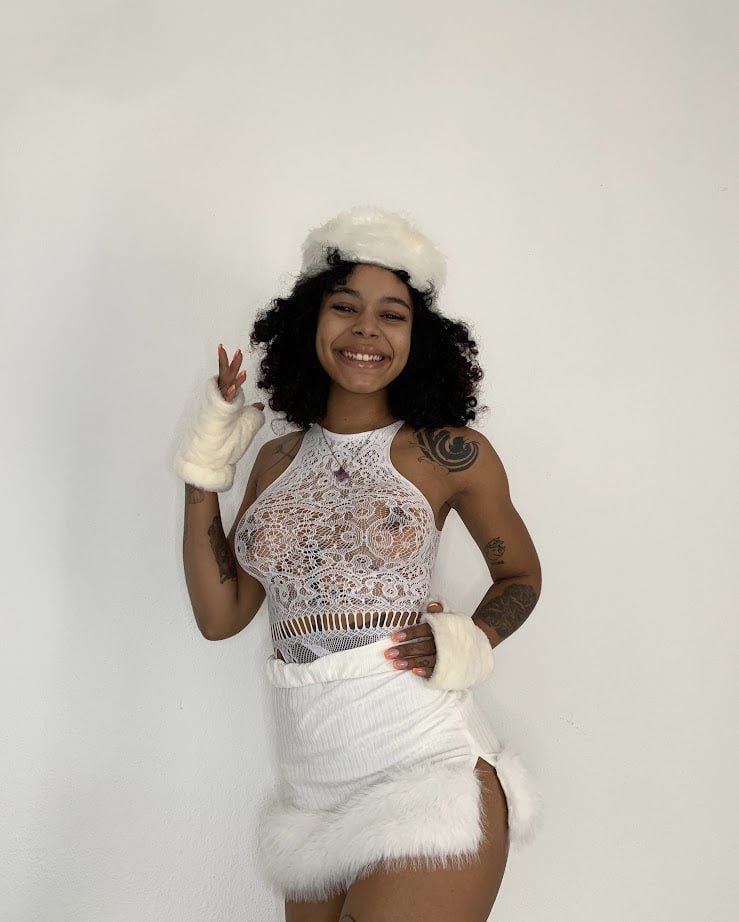 cleoquenn tweet picture