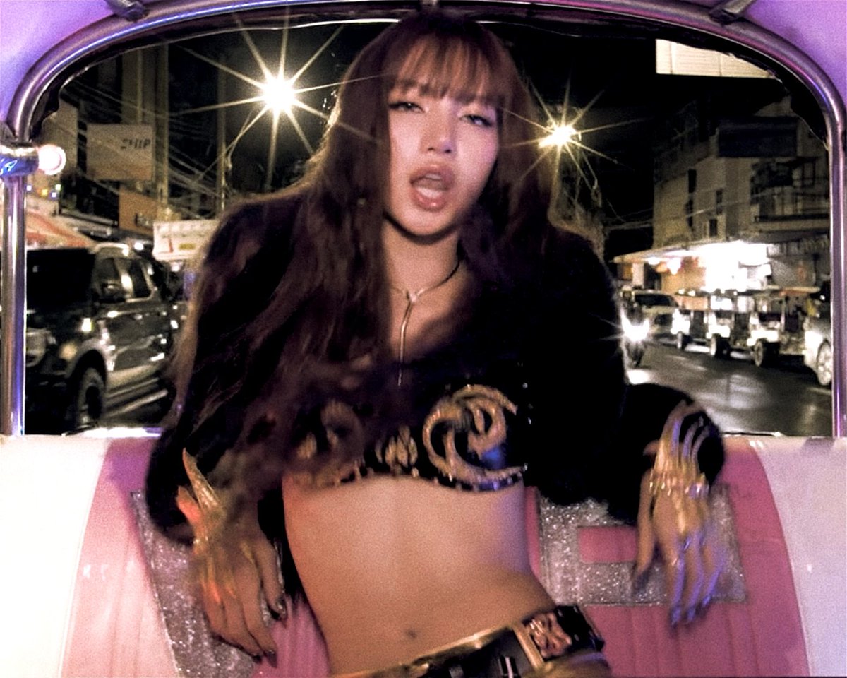 archivebratz's tweet photo. crazyyyy https://t.co/fapR2CUTDj