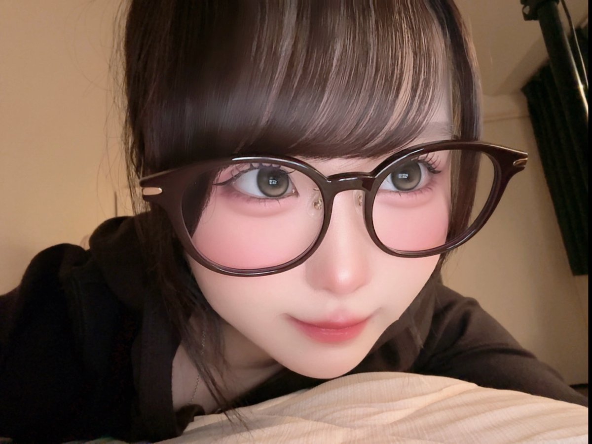 o_zonomiyu's tweet photo. メガネの奥のハート,,,♡_♡,,, https://t.co/pTErShdn1x