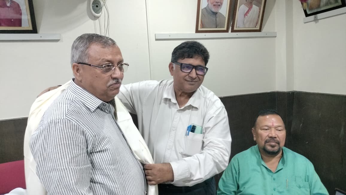 MehrotraRamBJP's tweet photo. आज रुद्रपुर में जिला सहकारी बैंक, ऊधम सिंह नगर की प्रथम बैठक में बैंक परिवार द्वारा अध्यक्ष श्रीमती ममता मेहरोत्रा जी, उपाध्यक्ष श्री नरेन्द्र चौधरी जी, मुझे व सभी नामित निदेशकों का स्वागत किया गया।
#सहकारिता #ऊधमसिंहनगर #रुद्रपुर #CooperativeBank https://t.co/49FaEvpMCt