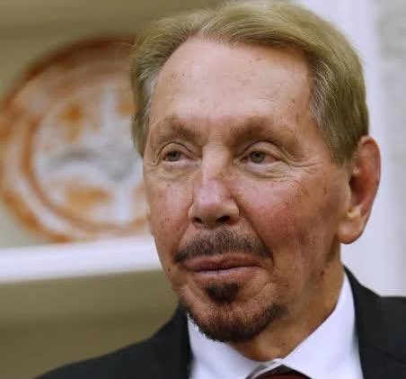 rdd147's tweet photo. I love the part Larry Ellison lied to everyone’s face about RPO conversion while registering a $7.5 billion share sale and becoming the first company since Enron to use “Customer Pre-Payments with a Significant Financing Component” to hide Operating Cash Flow problems at Oracle $ORCL