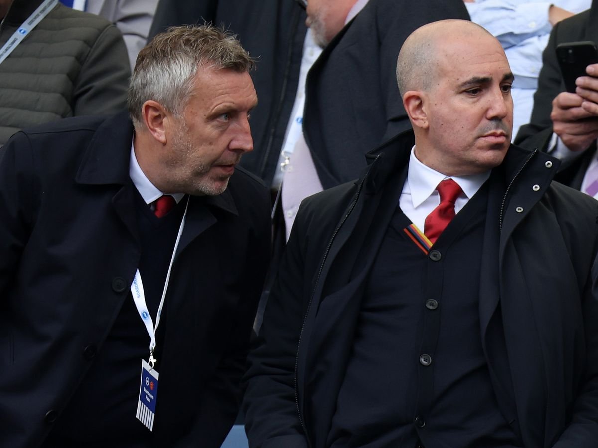 FergiesRightRef's tweet photo. Hey @premierleague , these 2 worked for Man City.

@markgoldbridge, they must go no?

Sir Jim can't tolerate THAT?

Berada and Wilcox OUT. https://t.co/SWRkIjw6rR