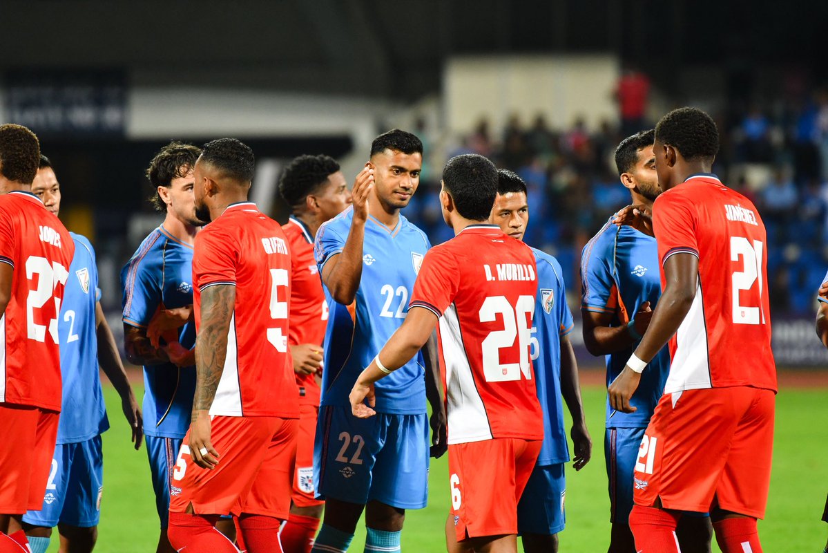 bengalurufc's tweet photo. Loud and proud 🇮🇳💙

#WeAreBFC #INDPAN https://t.co/M6mFsf0Xd5