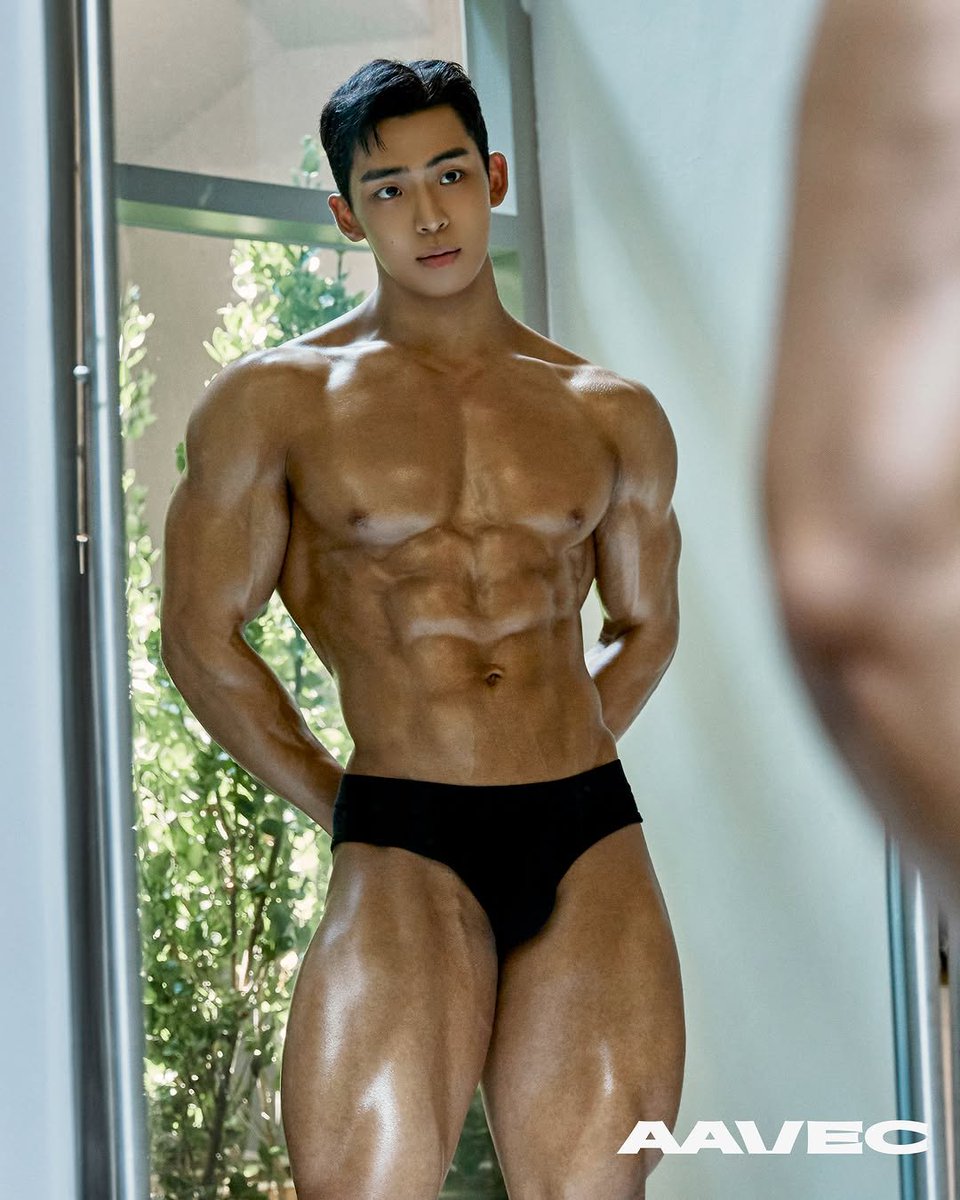 muscleast's tweet photo. 🔎 jiin_w00 https://t.co/xExirEz2wJ