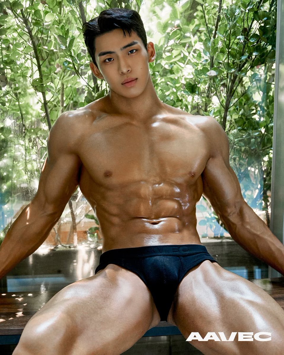 muscleast's tweet photo. 🔎 jiin_w00 https://t.co/xExirEz2wJ