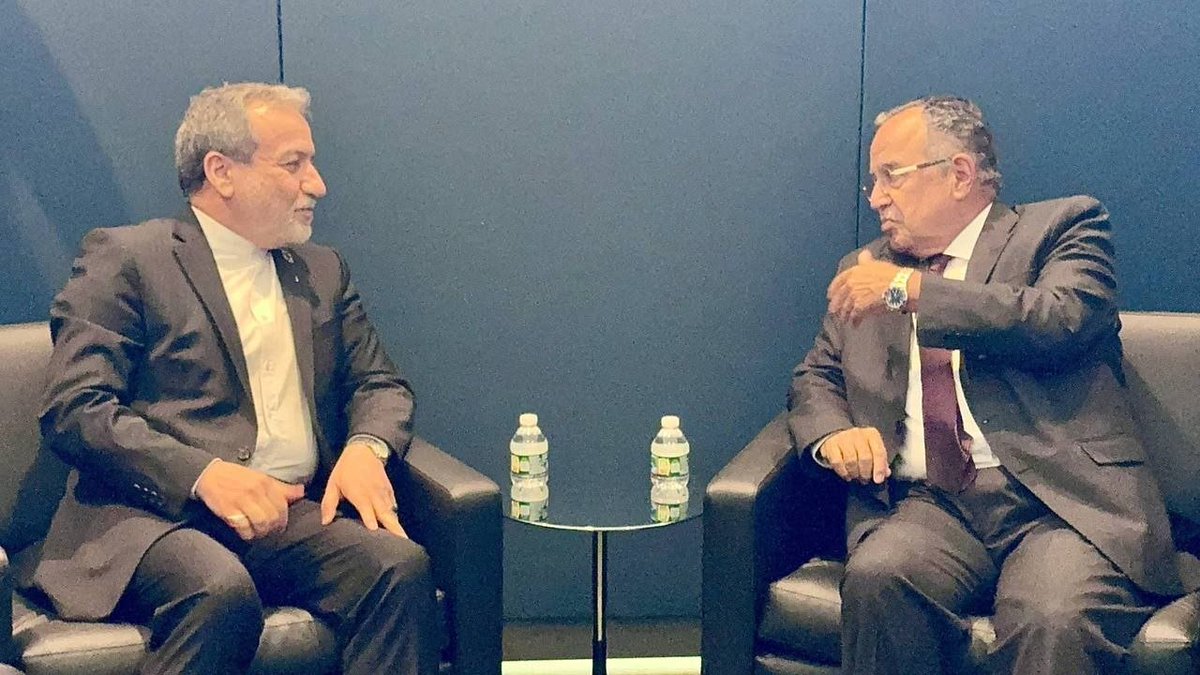 SinaToossi's tweet photo. One striking takeaway from @Araghchi’s UNGA meetings: regional states, including some directly attacked by Iran, still are intent on engaging Tehran diplomatically. He met the Saudi, Jordanian and Egyptian FMs, among others, as well as the Arab League chief. https://t.co/GSaRvRXhrY