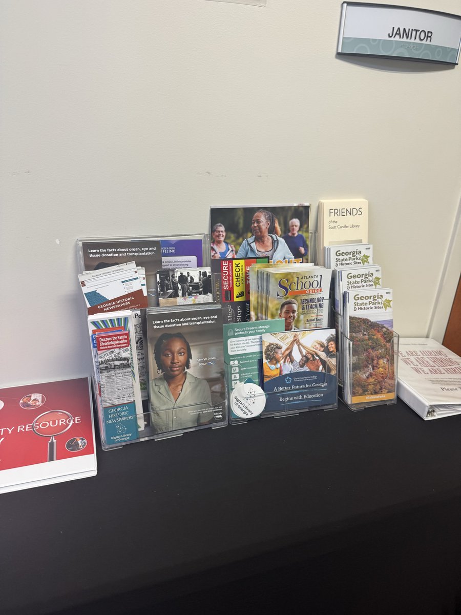 LifeLinkGA's tweet photo. Awareness leads to action. 🤝 We’re proud to partner with the DeKalb Library System to have important conversations about the impact of donation and even prouder to have registered new donors in our community.

#LifeLink #DonateLife #CommunityChampions https://t.co/qKKtnKy2lm