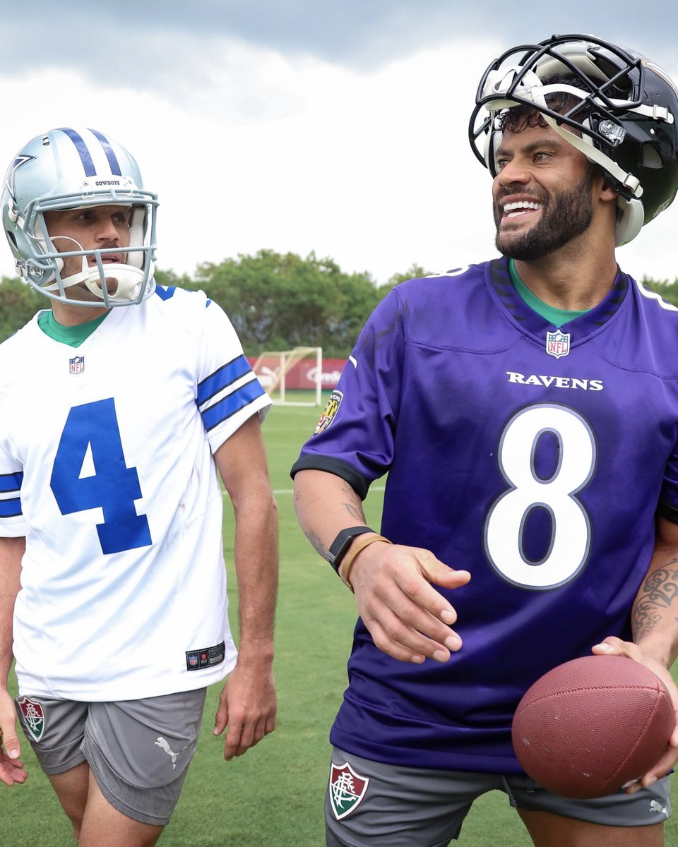FluminenseFC's tweet photo. FALTAM DOIS DIAS! 🏈🇭🇺

Domingo tem @NFLBrasil na nossa casa e nossos Guerreiros já estão prontos pro jogo! Pra quem vai a sua torcida, Tricolor? Cowboys ou Ravens? https://t.co/uIv6LaEzQH