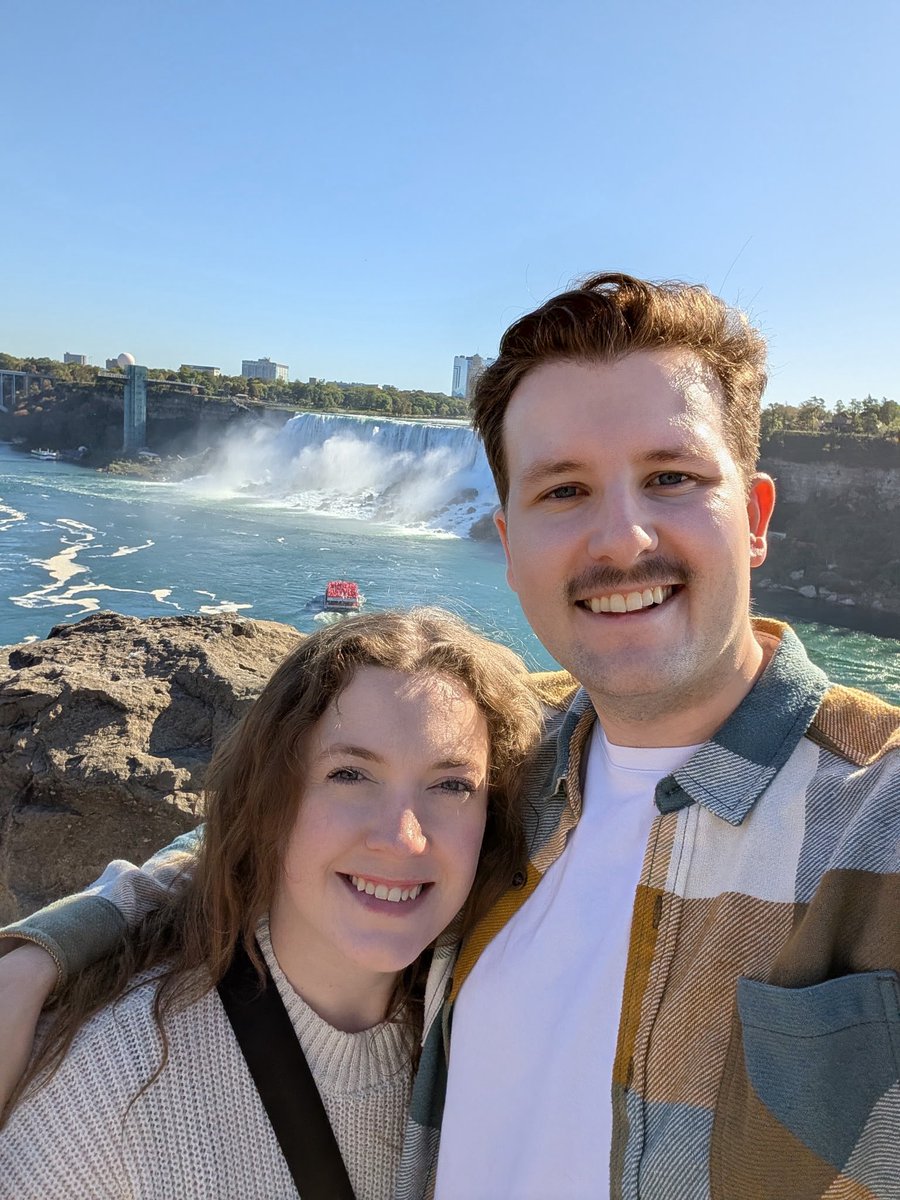 sarahmonyxo's tweet photo. "You only need to find one person in this entire world
Who doesn't find you completely insufferable
And I have an important announcement to make...
I found mine!" 
 #TSTLOASEncore https://t.co/dajO6oFRq1