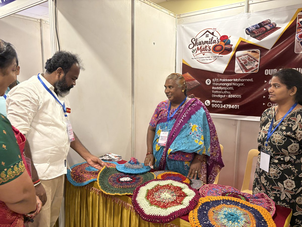 VijayAnban_offl's tweet photo. StartupTN மற்றும் Transgender Resource Center இணைந்து மதுரை அழகர்கோவில் சாலை Hotel Tamilnadu Pandian-ல் நடத்திய "Transpreneur Summit 2026 & Business Expo" நிகழ்வில் இன்று (25.09.2026) கலந்துகொண்டு குத்துவிளக்கேற்றி, ரிப்பன் வெட்டித் தொடங்கி வைத்த பொழுது.

சமூகம் மற்றும் பொருளாதார ரீதியாகத் திருநங்கை சொந்தங்கள் சுயமாக முன்னேறி வெற்றிகரமான தொழில்
முனைவோராக உருவெடுக்க நமது மக்களின் முதல்வர் தலைவர் தளபதி அவர்களின் ஆட்சியில் முழு ஆதரவும் என்றும் உண்டு! 

@CMOTamilnadu | @VijayAnbanMLA 
@TVKITWingMaduri | @BussyAnand 
#TranspreneurSummit2026 #StartupTN #TransgenderResourceCenter #InclusionAndEquality #MaduraiNorth