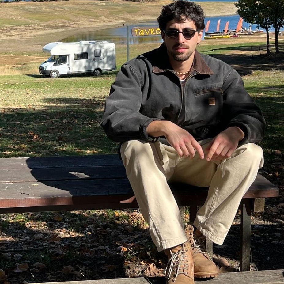 GntlemansGeek's tweet photo. A great jacket makes the whole wardrobe work. https://t.co/6U1XO2YY8V