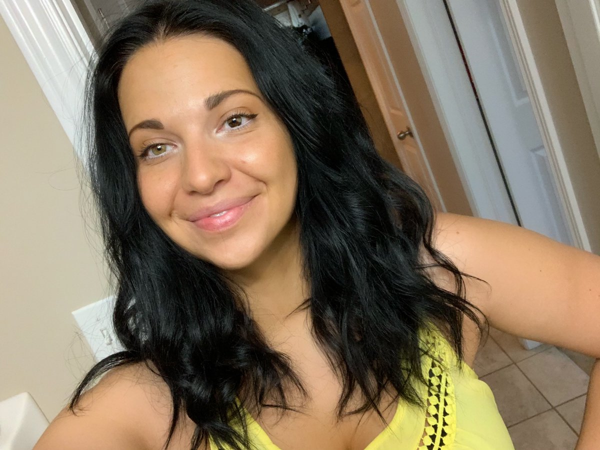 tinselhag's tweet photo. happy fried-egg !!!🍳

lmao. the after effects of cutting my own hair the other day...more than 6 inches. it's so crooked so i have to go to my sylist to fix. womp womp. https://t.co/bVh1uN4TNF