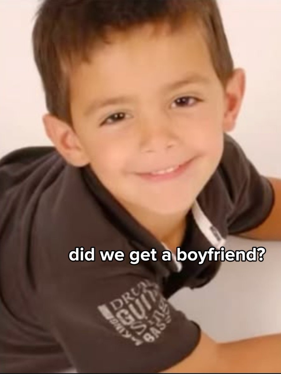 itellustfu's tweet photo. "did we get a boyfriend?" a #cubernal au https://t.co/8XyI1o69ql