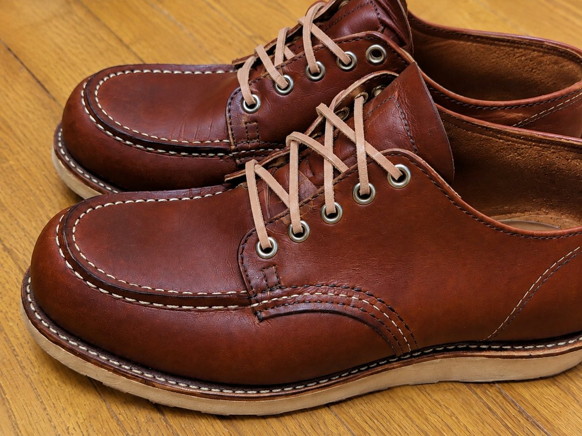 Koudaweee693's tweet photo. ブーツも紐も一緒に育てる👞🔥
革は履き込むほど味が出る。
革紐も一緒に育てたら、もっと面白いんじゃないか？😁
革紐ブーツは、あり派？なし派？
#革紐 #ブーツ #革好き #経年変化 #アメカジ https://t.co/jdcI0w7SVG