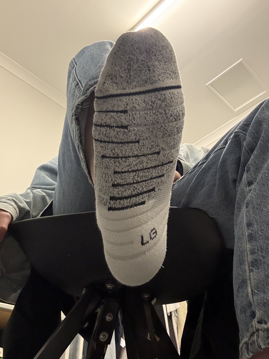 Dmxvanish's tweet photo. 让你爹看看，是哪个傻逼的脑子🧠痒了 https://t.co/3icwZWRhmT