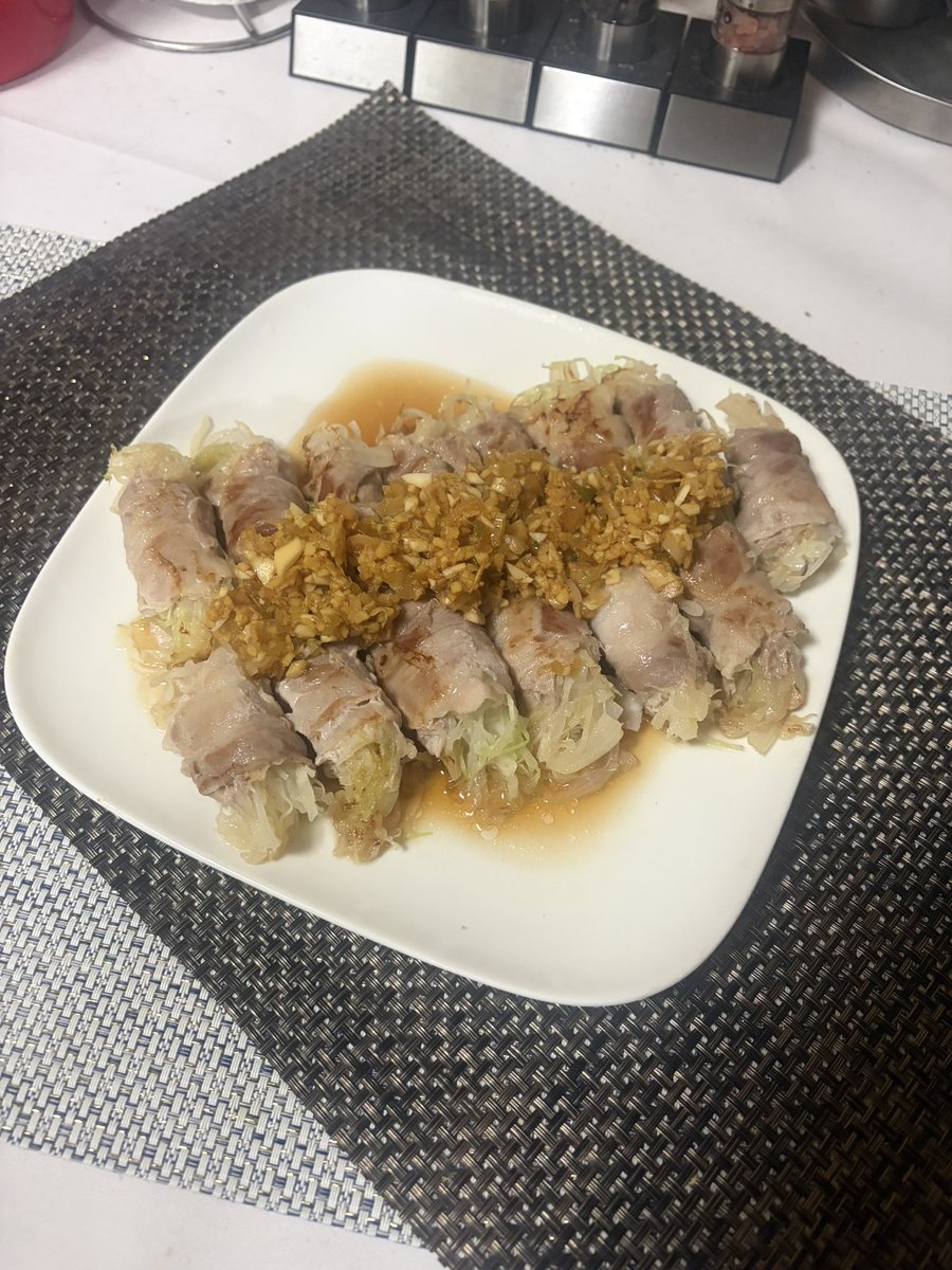 Irohapapa_Poke's tweet photo. キャベツの千切りキャベツのなんか出来ました✌️
なんか美味そう🤤 https://t.co/DVpvQewHiV