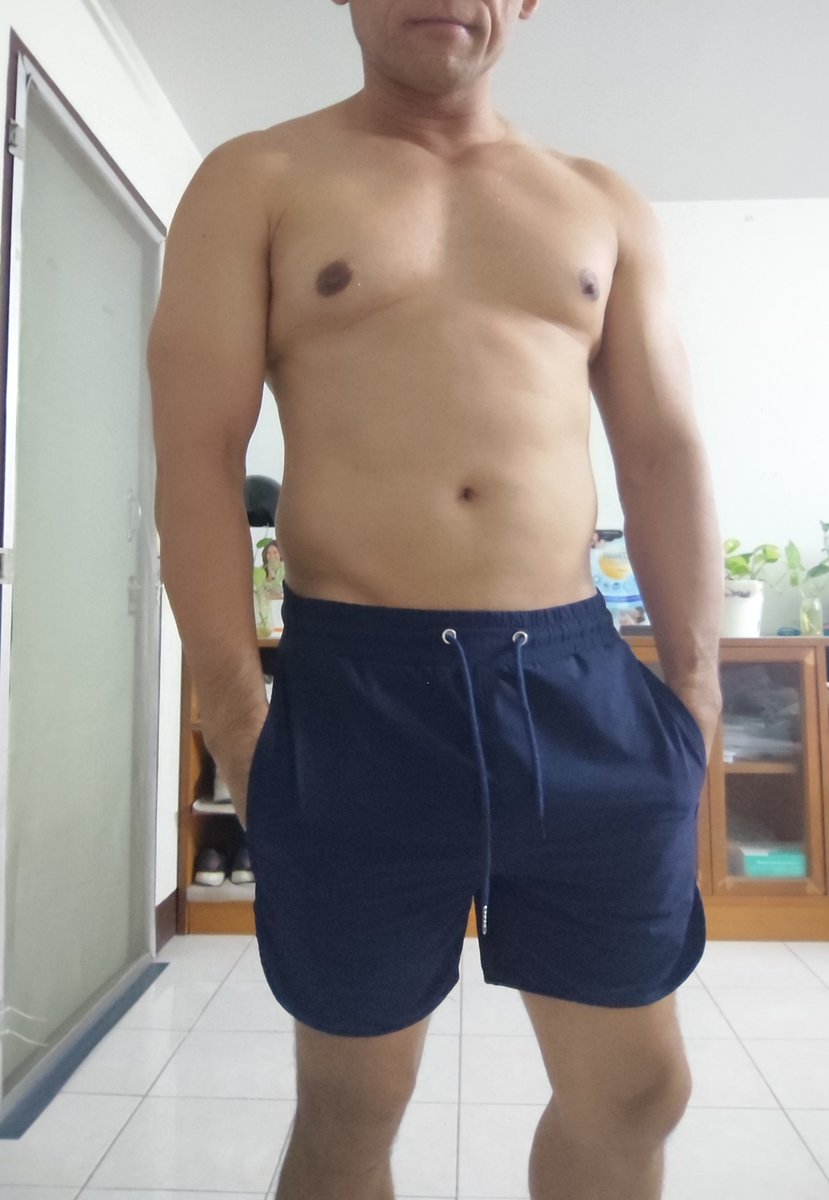 loongling's tweet photo. ถ้าพรุ่งนี้ฝนไม่ตก สัญญาว่าจะกลับเข้ายิม https://t.co/MkFbzHIaS1