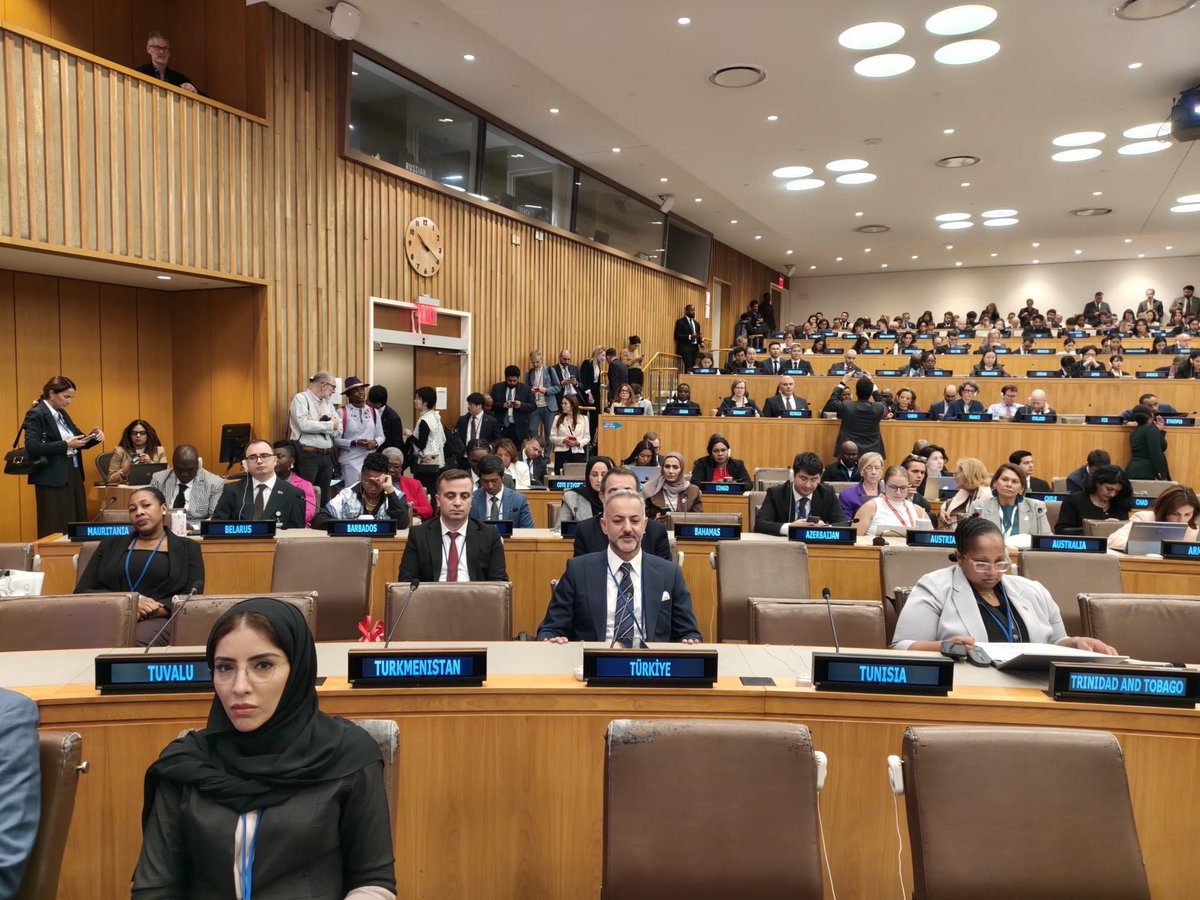 AzizAlperBiten's tweet photo. 📍BM , New York

BM 81. Genel Kurulu Pandemilerin Önlenmesi, Hazırlık ve Yanıt Konulu Yüksek Düzeyli Toplantısındayız.. https://t.co/QfHgzzssib