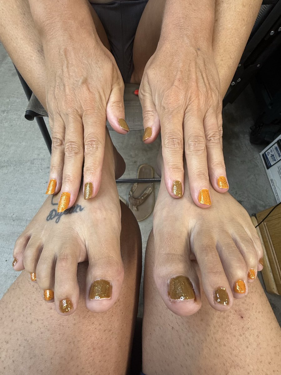 misshotdee's tweet photo. @FeetFinder https://t.co/ieiKPlsoLX