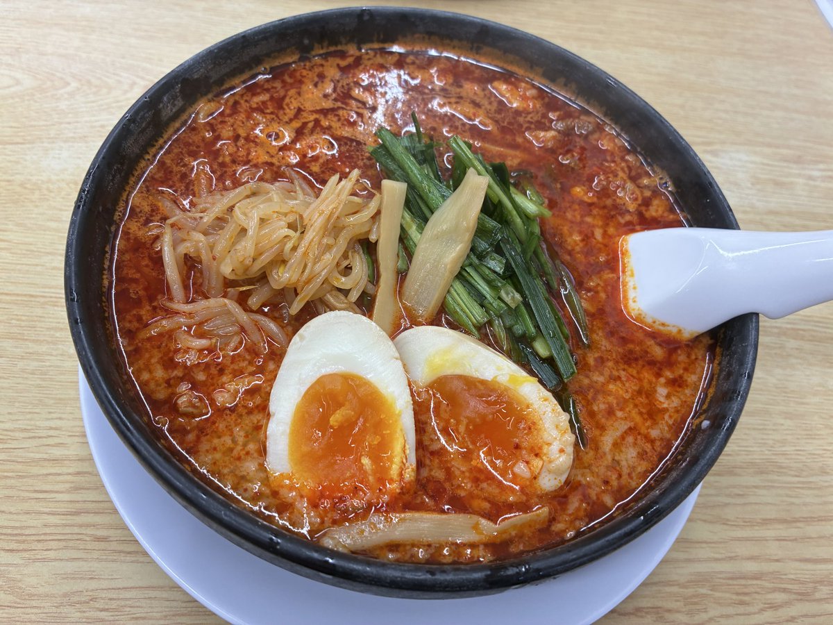 aka__megane's tweet photo. 結婚記念日でも
食べるものはぶれず🥺 https://t.co/59RjB9Y6Ou