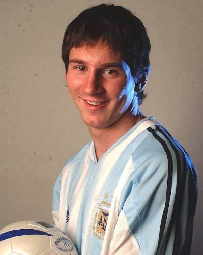 MundoMess10's tweet photo. No llores porque terminó, sonríe porque sucedió. https://t.co/wEDKZPmZMA