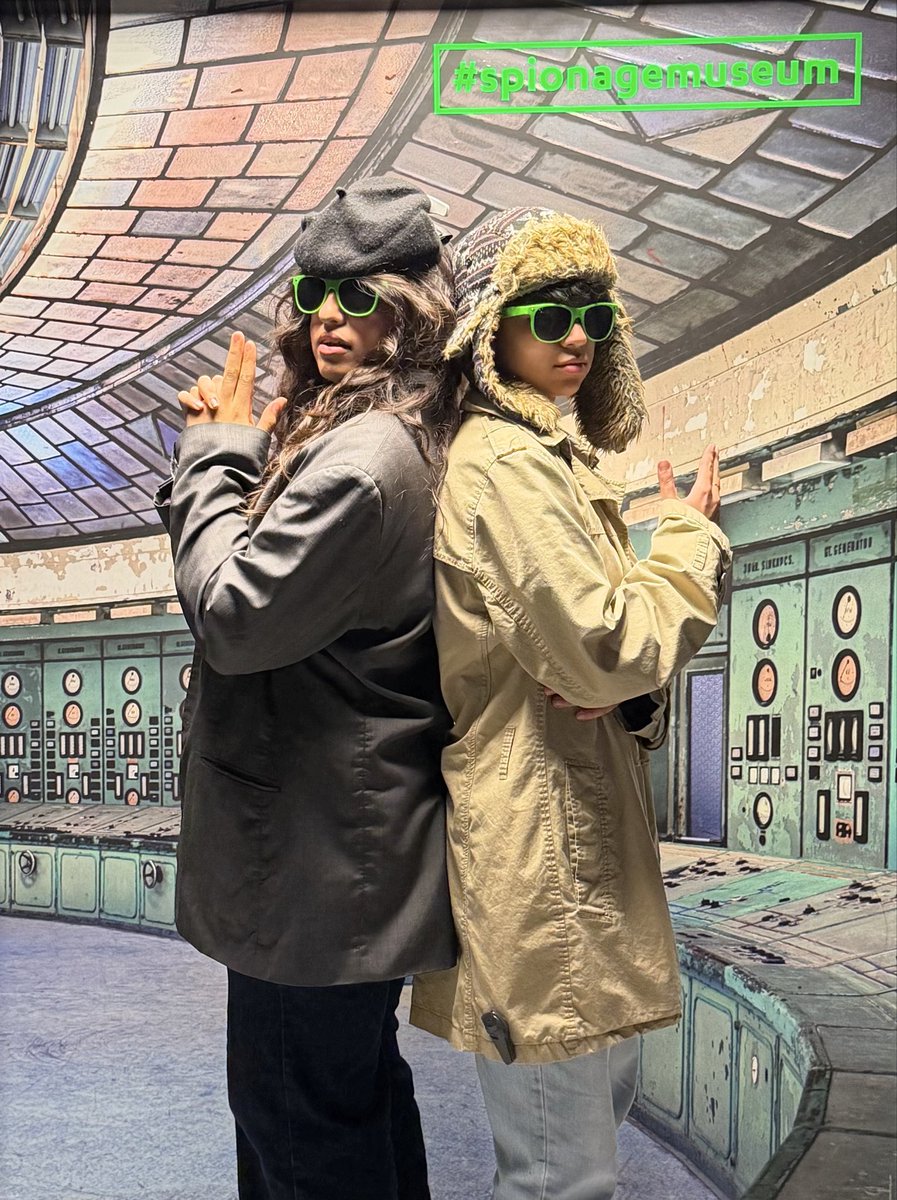supernovalty's tweet photo. #spionagemuseum https://t.co/6SwpYL8zes