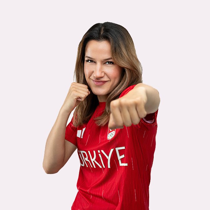 BersanTaskaya's tweet photo. 🇹🇷🥇 Avrupa Boks Şampiyonası’nda 51 kiloda mücadele eden Fenerbahçeli milli boksör Hatice Akbaş, Avrupa şampiyonu olarak altın madalyanın sahibi oldu. Tebrikler Hatice! 👏🇹🇷 https://t.co/y40jO9Xi1c