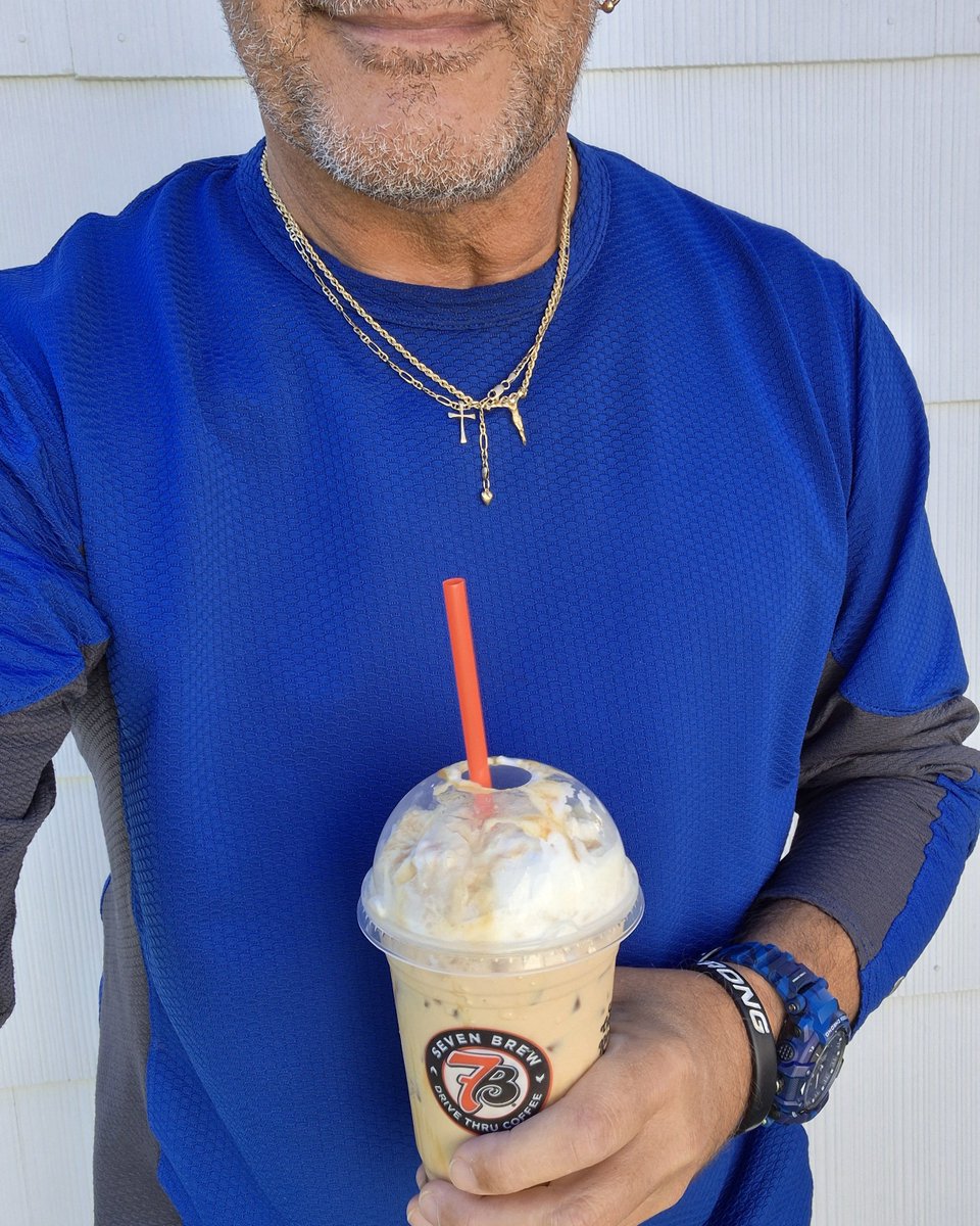 now_winning's tweet photo. Good Morning...
#CoffeeTime again 🤫🤫..Trying the new 7Brew that just opened #DontTellTimmy
Rise n Shine 🌄 n Let's finish off this Friday💪☀️🎶!! Ya ready....
Grab Your Cape & Go Kick Ass💥! #LFGBABY👊 #OwnIt #FridayMotivation https://t.co/CbUu1vxltH