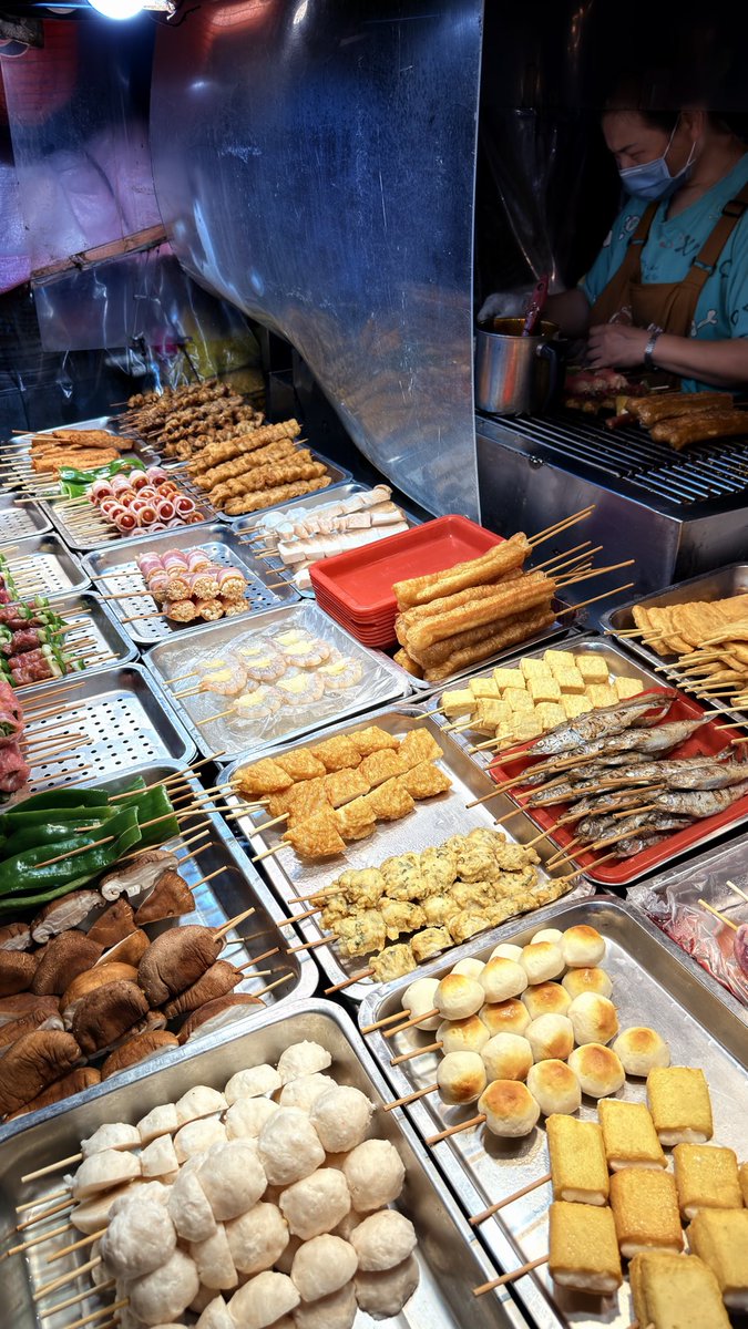 lcostnfound's tweet photo. Makan malam hari ini, alias ini enak banget anjir https://t.co/uxysYvdc5a
