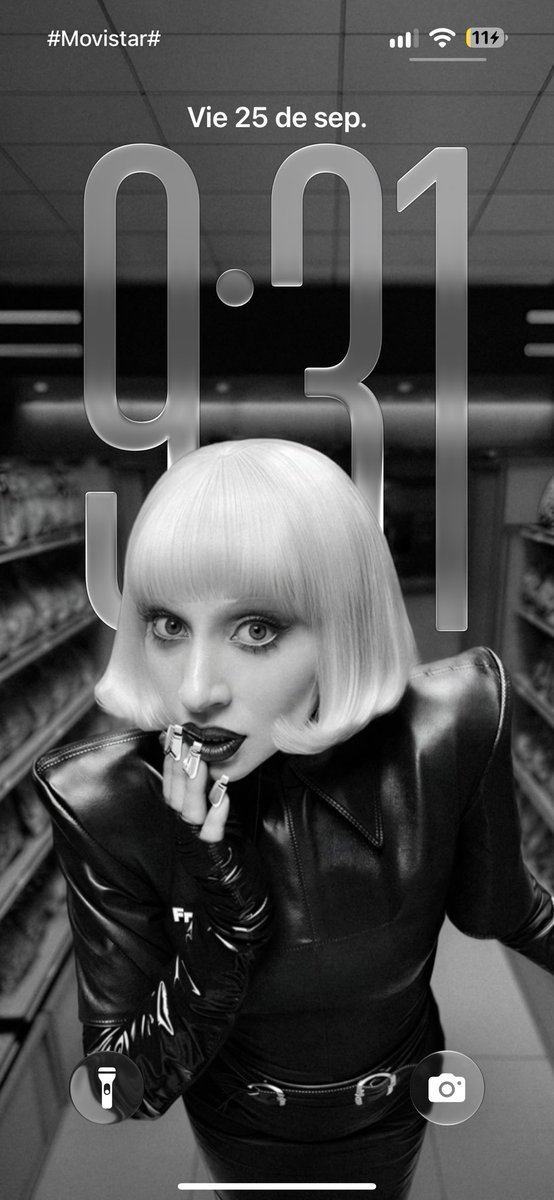 MrRamses94's tweet photo. @eaefelps No se con cual quedarme 😩Ayudaaa😫
Wallpaper lady Gaga https://t.co/uo7AiBSaTh