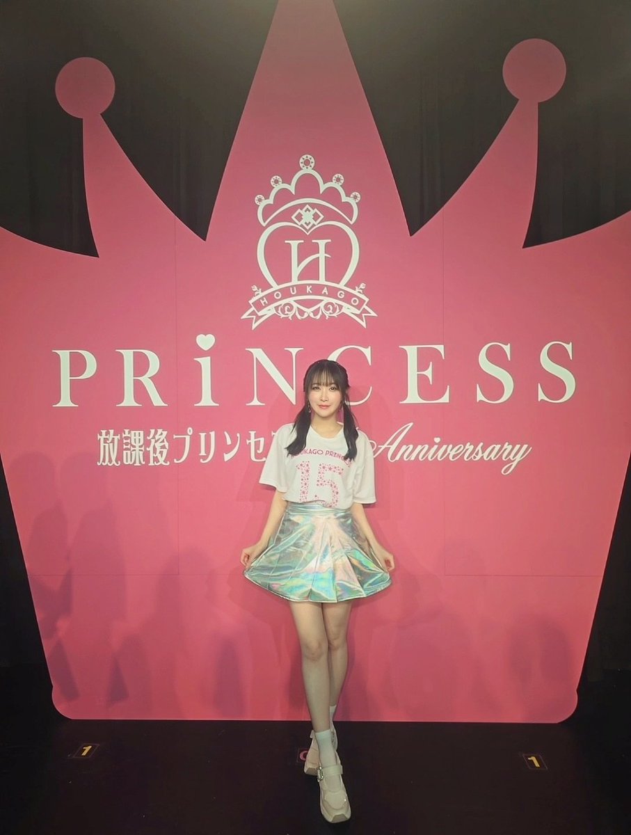 odagirinana's tweet photo. 放課後プリンセス15周年記念ライブ👑

私は放プリが本当に大好きです。
なんど生まれ変わったって奈々はななにゃんになって、皆に出会いに行くよ。私の青春の側にいてくれてありがとう！！！

またいつか月から帰ってきたら会おうね…🌕🤍（奈々） https://t.co/WjEYAidgcJ