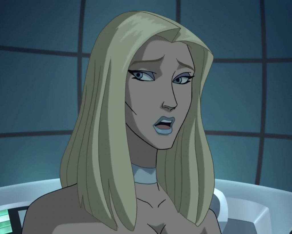 dailyfrostt's tweet photo. emma frost in wolverine and the xmen https://t.co/CKHt7oJE5s