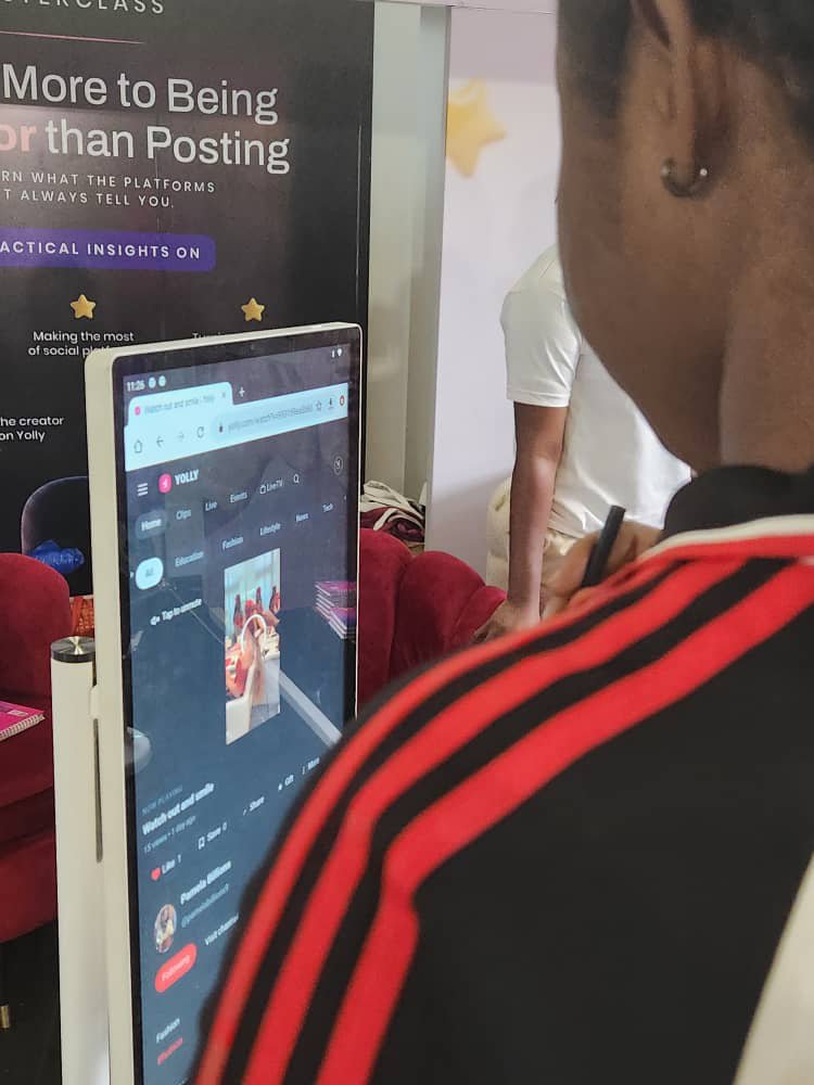 prine_x0's tweet photo. African storytelling is taking center stage at PodfestNaija! Tune in live on Yolly, drop your comments, and show love to the voices shaping our culture. #YollyatPodfestNaija https://t.co/4sKTJkYHH1