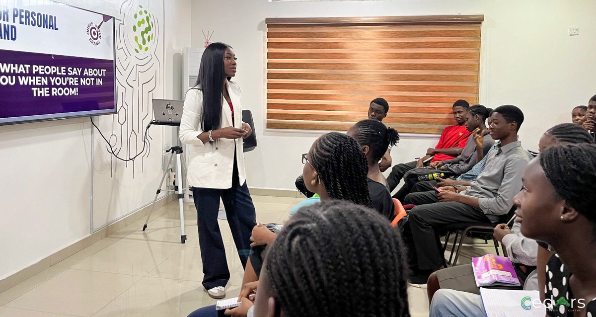 thisiscedars's tweet photo. Skills are powerful. But what happens when no one knows what you can do?
Through our ‘From Skills to Visibility’ Leadership Workshop,our learners explored what it takes to move from having skills to intentionally putting those skills out there.
 #thisiscedars #DILP #cedarsimpact https://t.co/TLUTz32js1