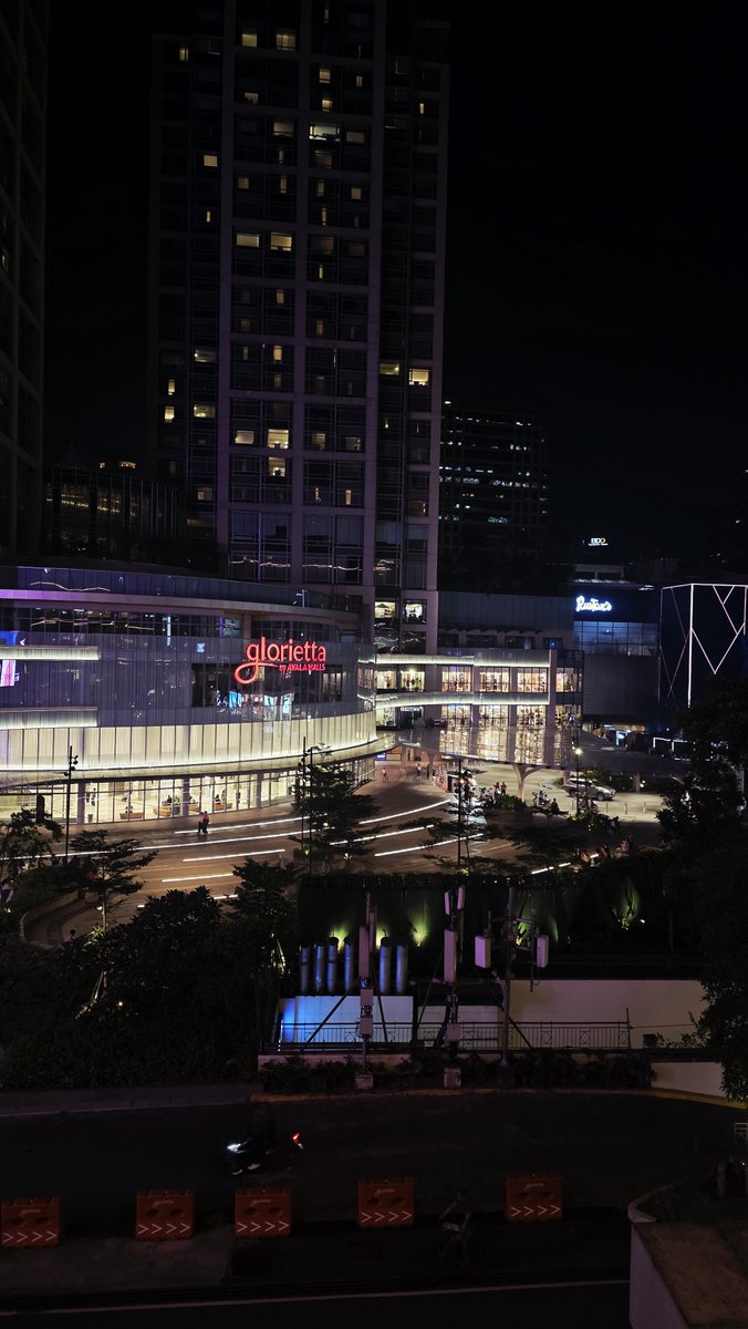 daddymoblu's tweet photo. Back to the hustle and bustle of Manila! 🚗🏭 From Ayala Terraces to Glorietta by Ayala Malls #alterph #alterqc #altercebu #latermanila #altermakati #alterqc https://t.co/C7esErYx4D