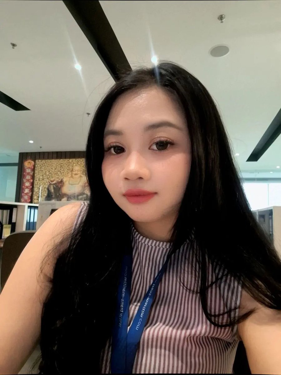 JusV's tweet photo. make up-ku tahan sampai 10 jam https://t.co/eqyUmGferk