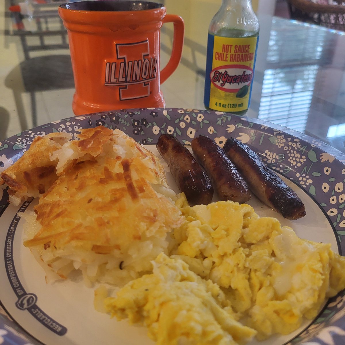 TimVieth's tweet photo. Wife took today off and made an excellent breakfast to get this Friday going. Working for the weekend! https://t.co/ZV6AgCPrb3