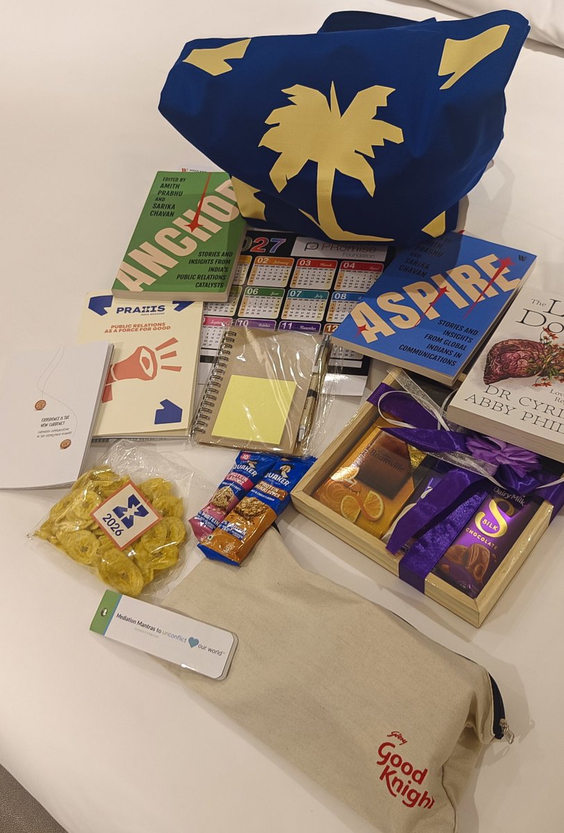 AmrithaFenn's tweet photo. The #PRAXISIndia swag bag! Always delightful!!! https://t.co/NmaJpMdHcO
