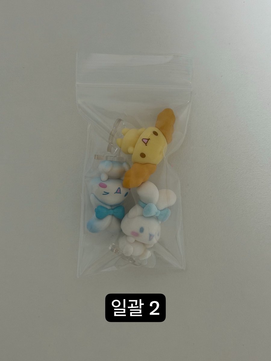 xsir_oo's tweet photo. 먼작귀 마인크래프트 덴스 포카홀더 증사홀더 가챠 마리오 폼폼푸린 시나모롤 카라비너 헬로키티 소니엔젤 히퍼
양도합니다 !

*디엠 시 멘션 남겨주세요
*에눌 가능 (과한 에눌은 안 받아요)

https://t.co/kXgiklX50K https://t.co/e5cFxMpaEY
